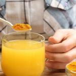 Warum sollte man jeden Tag Kurkuma-Limonade trinken?
